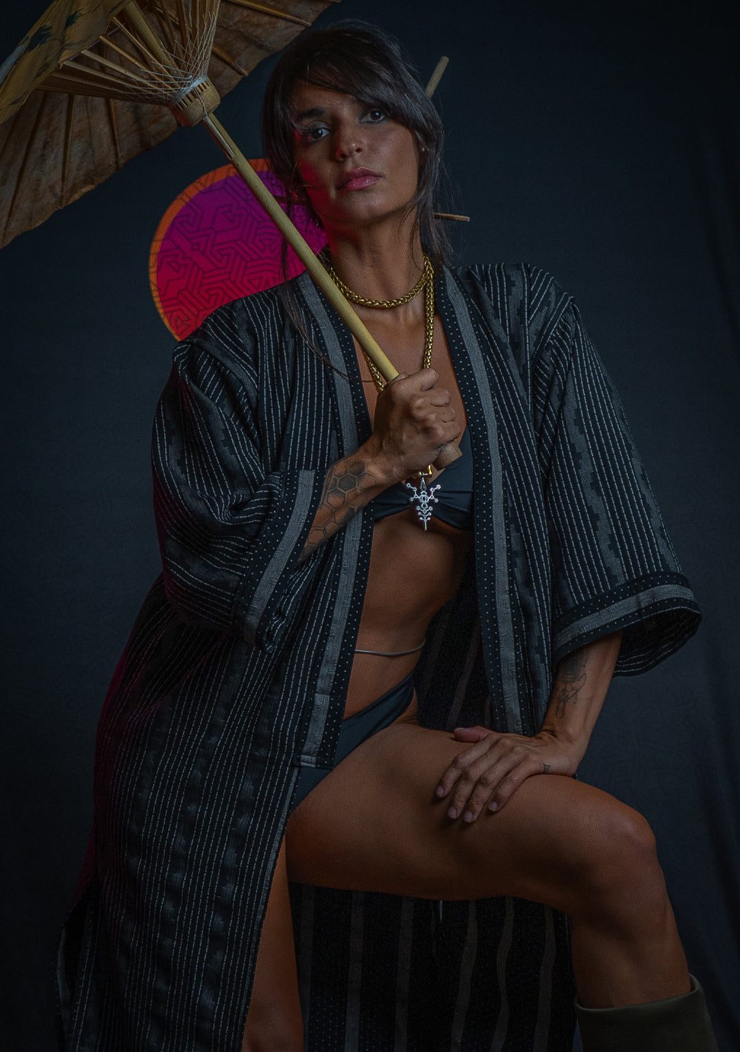 Open Kimono / Indonesian Woven Super Black Reversible - TRIBAL TRAILS
